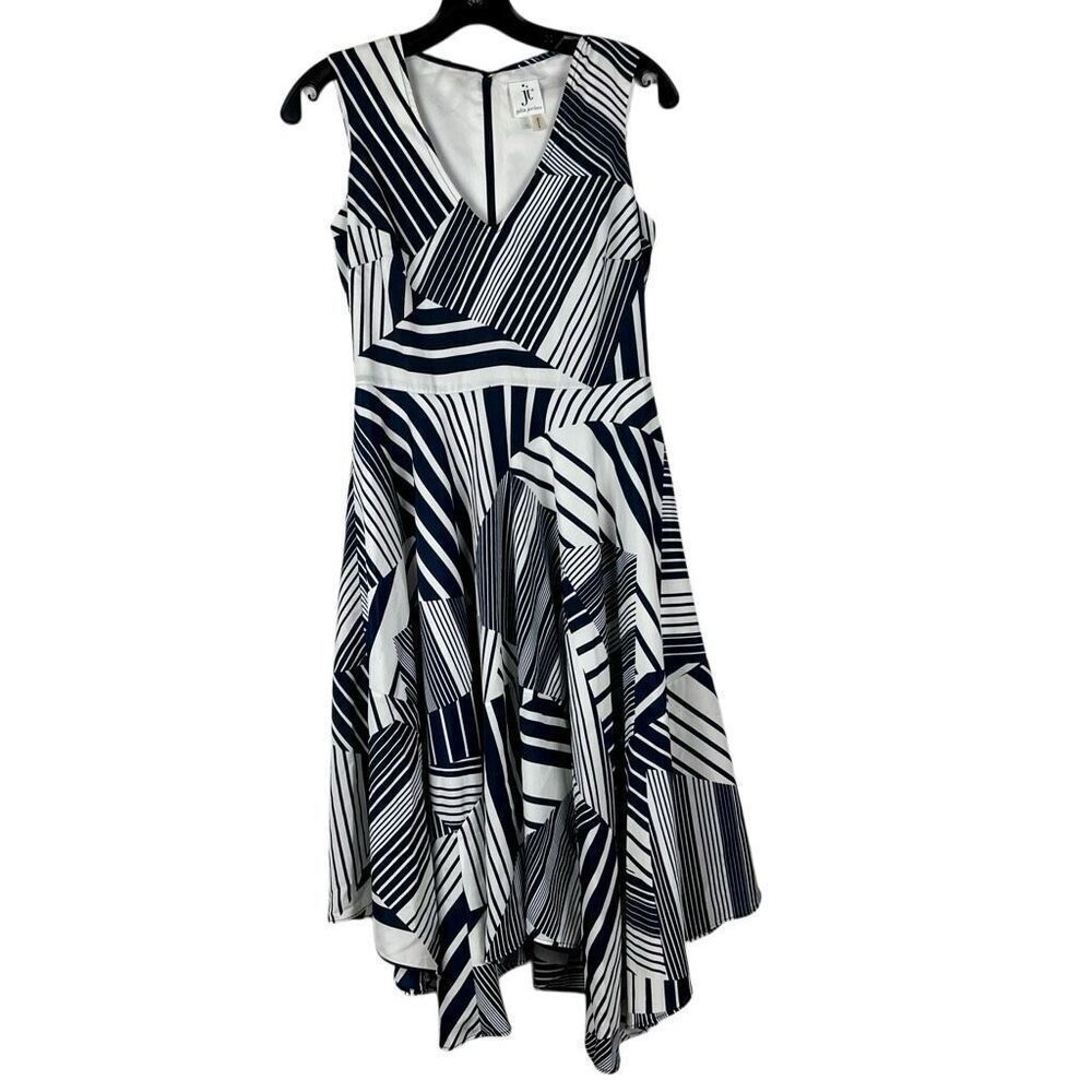 Julia Jordan Geometrical Asymmetrical Handkerchief V-neck Sleeveless Dress 2